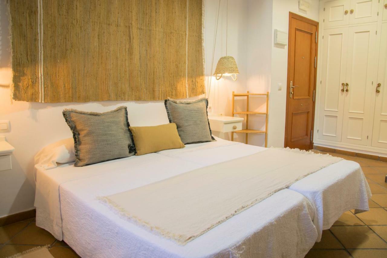 Hotel Mariantonia Chiclana de la Frontera Luaran gambar