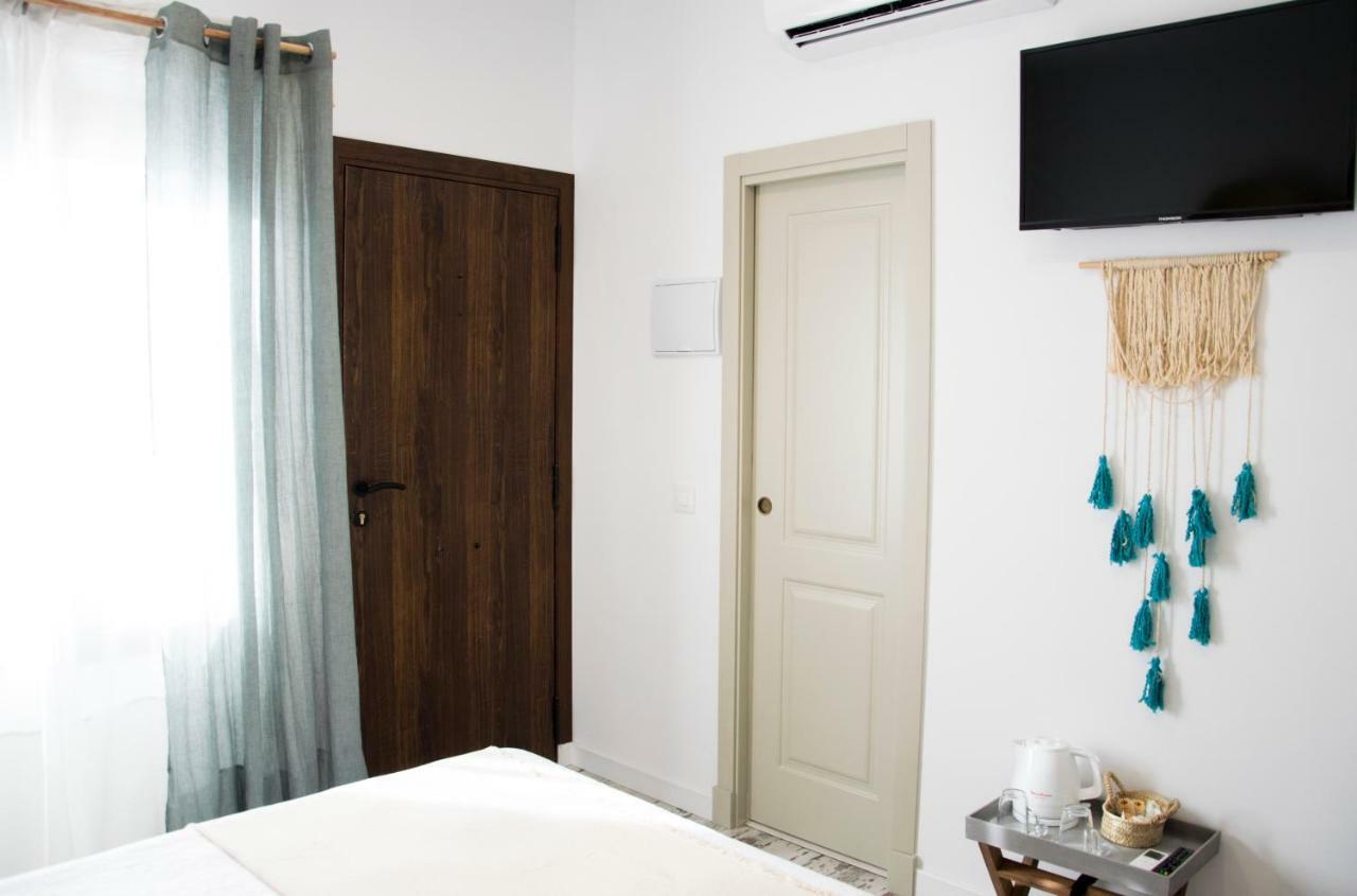 Hotel Mariantonia Chiclana de la Frontera Luaran gambar