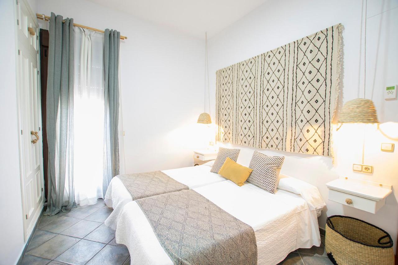 Hotel Mariantonia Chiclana de la Frontera Luaran gambar